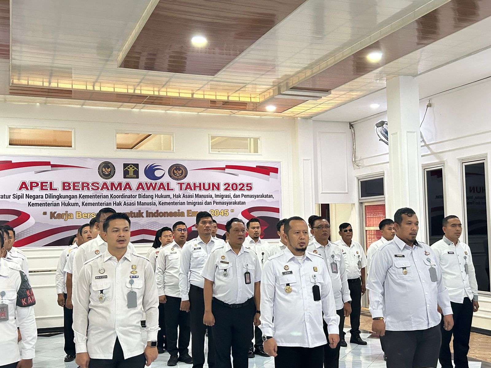 Jajaran Lapas Labuhan Ruku Ikuti Apel Bersama Awal Tahun 2025